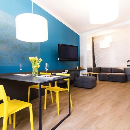 Апартаменты In The Hearth Of The City Centre, Old Town Square - 3Min Прага Экстерьер фото